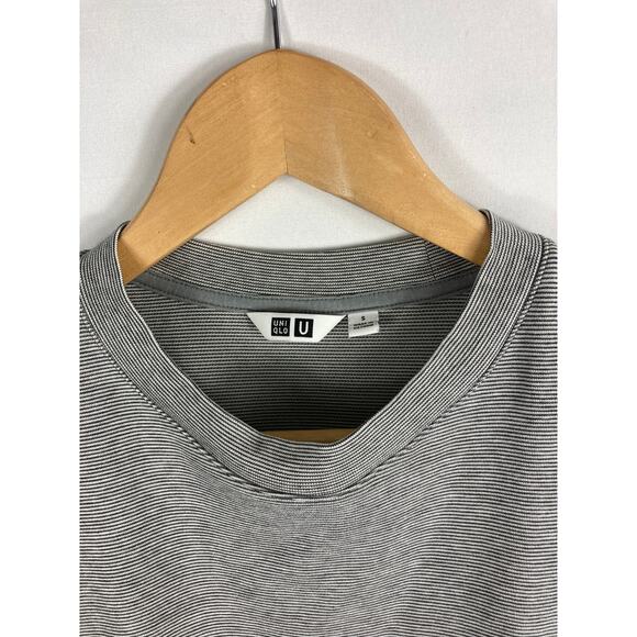 Uniqlo AIRism Cotton Tshirt Black White Stripe Size Small - Picture 2 of 3